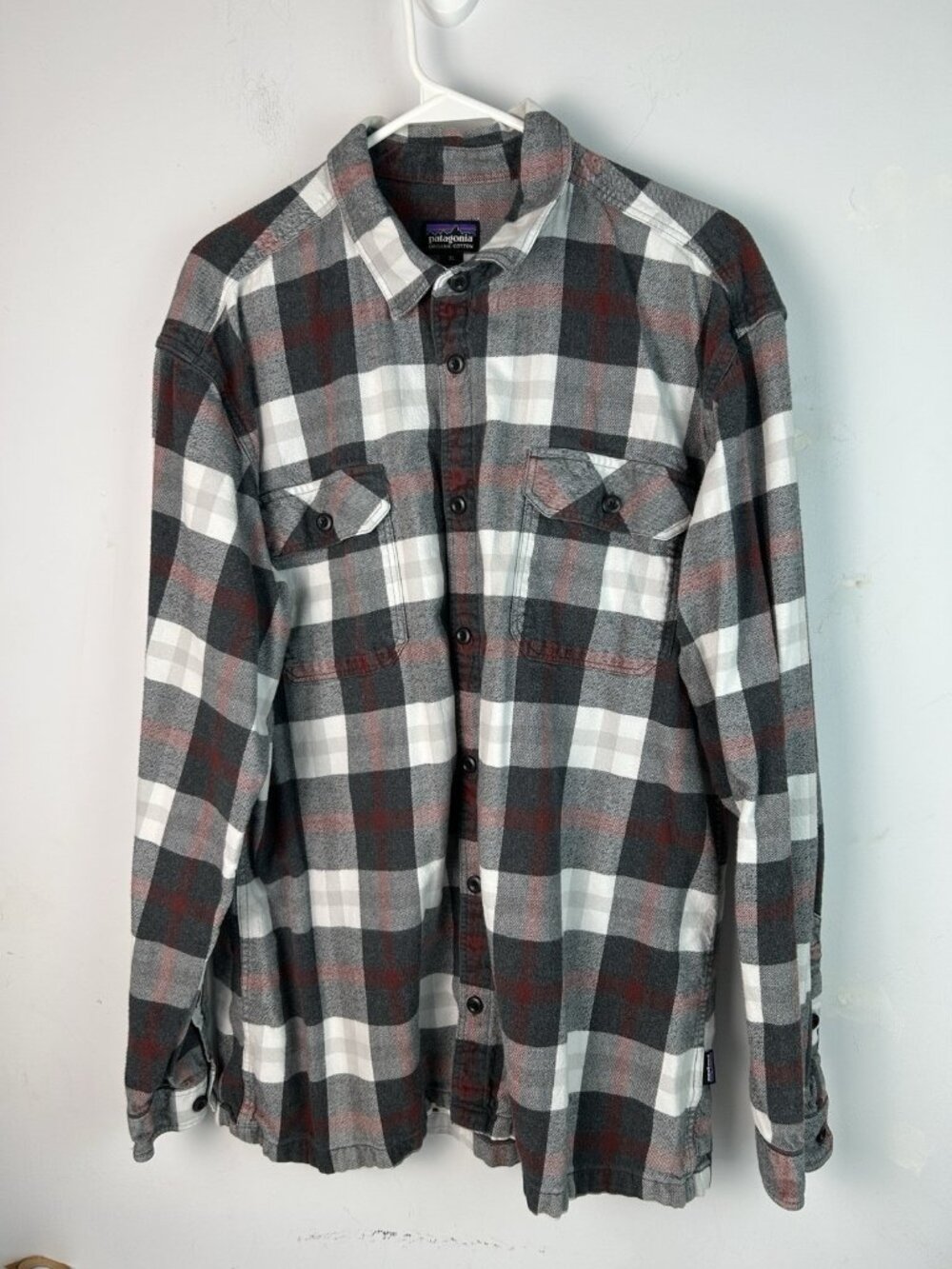 Patagonia Fjord Flannel Shirt Mens XL Forage Ink Black Cotton Plaid 42400